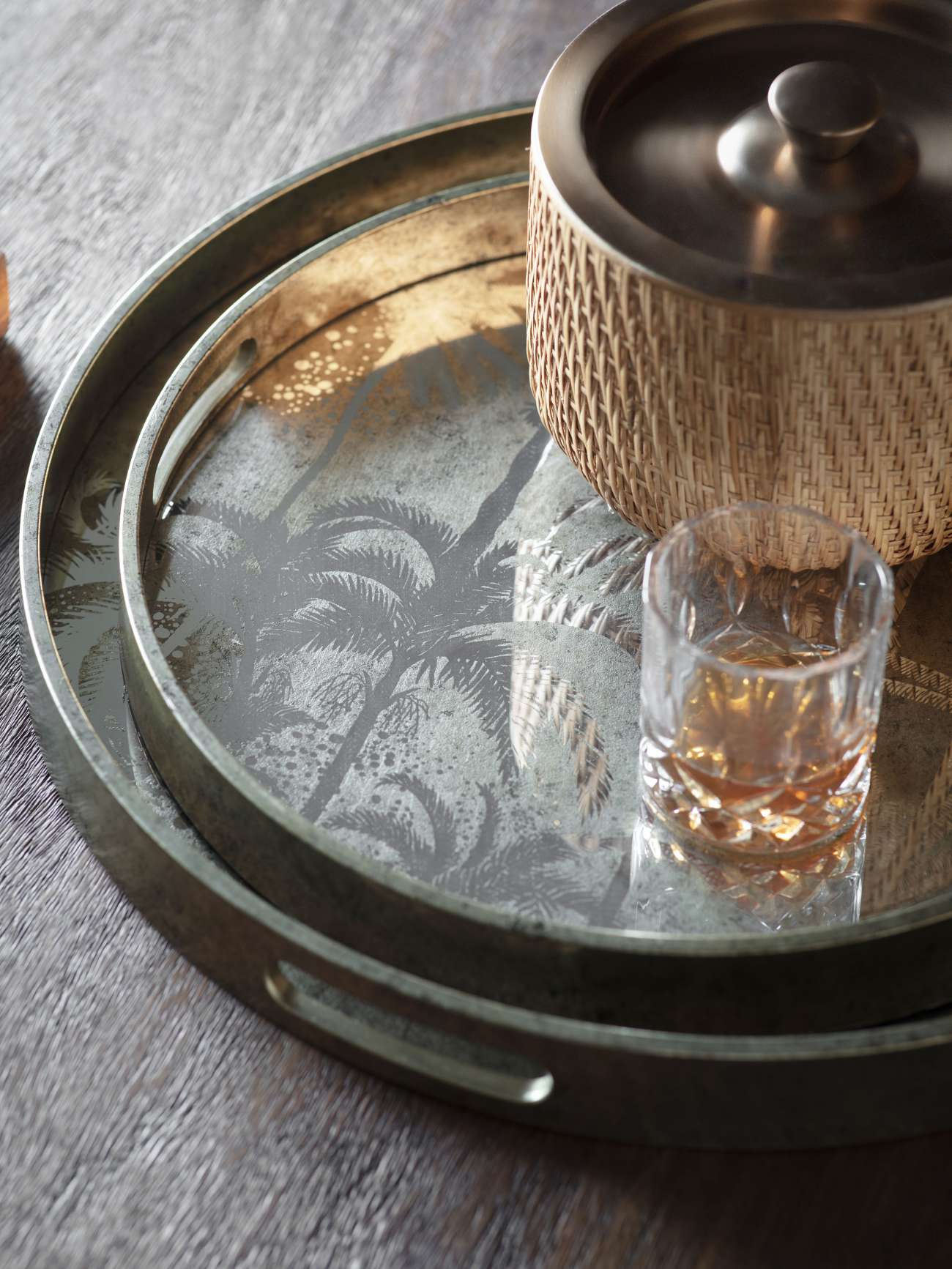 Set of 2 Gold Palm Tree Trays